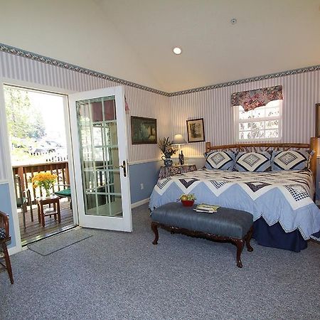 Mccaffrey House Bed And Breakfast Inn Twain Harte Exterior photo