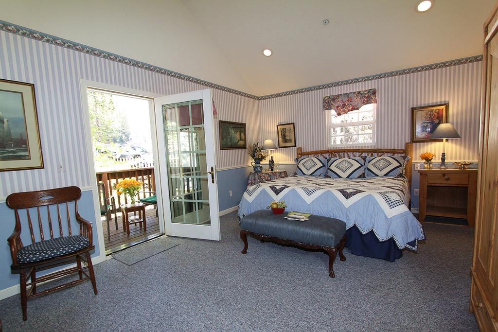 Mccaffrey House Bed And Breakfast Inn Twain Harte Exterior photo
