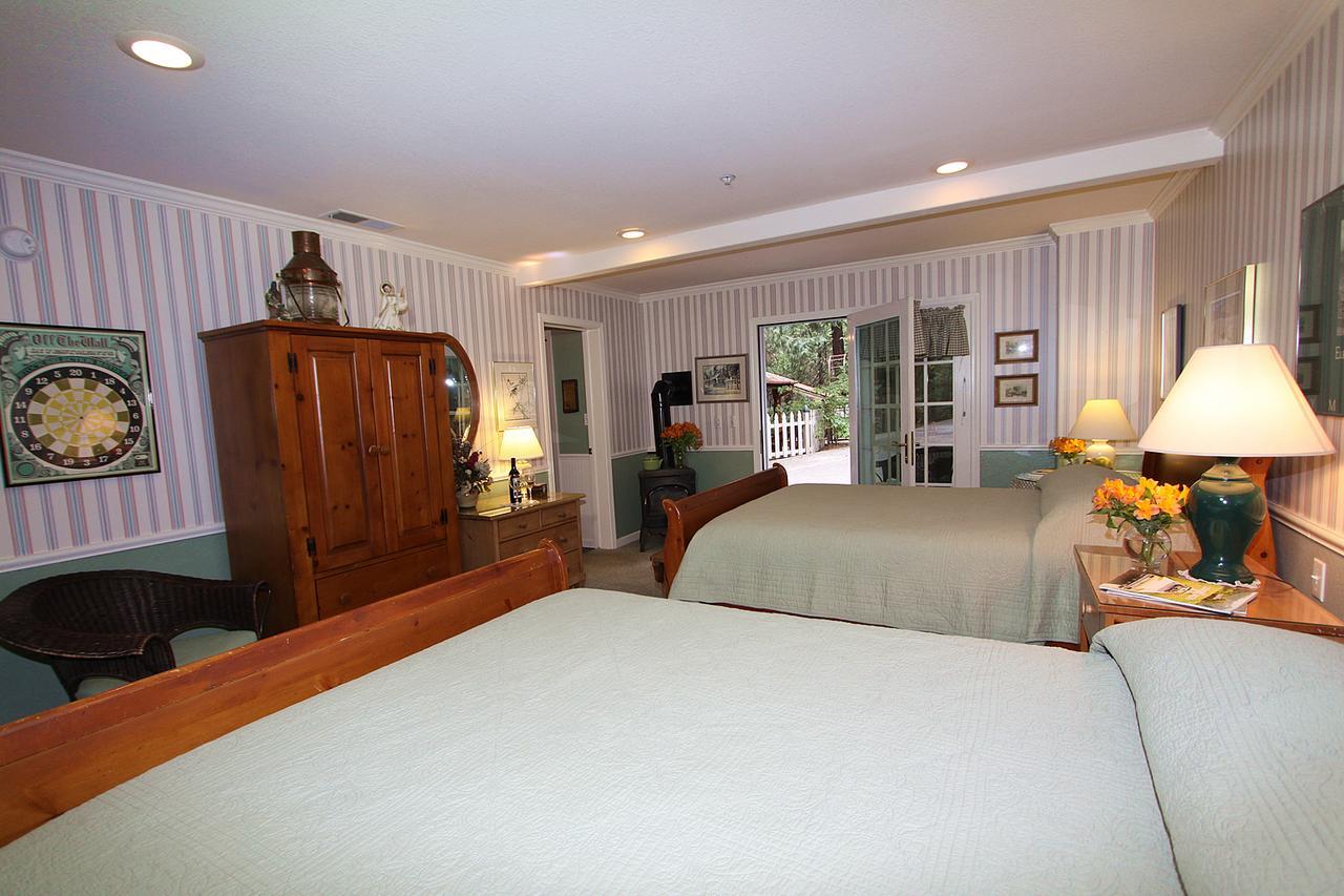 Mccaffrey House Bed And Breakfast Inn Twain Harte Exterior photo
