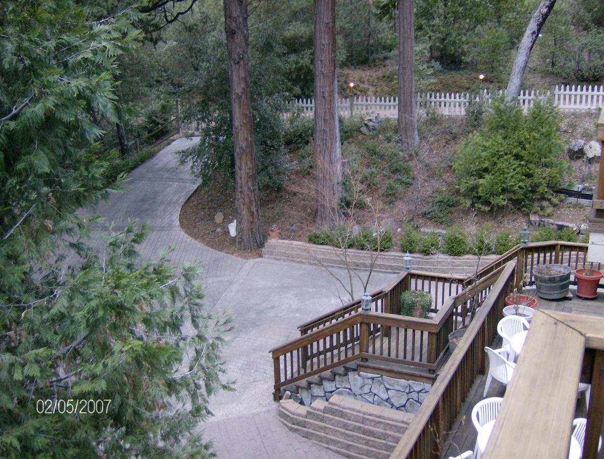 Mccaffrey House Bed And Breakfast Inn Twain Harte Exterior photo